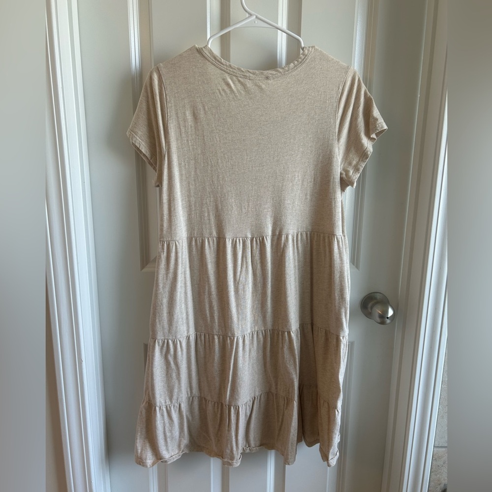 Women’s Short-Sleeve Dress - Cream - Picture 2 of 2